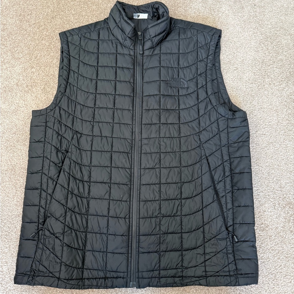 The North Face Men's Charcoal Quilted Vest